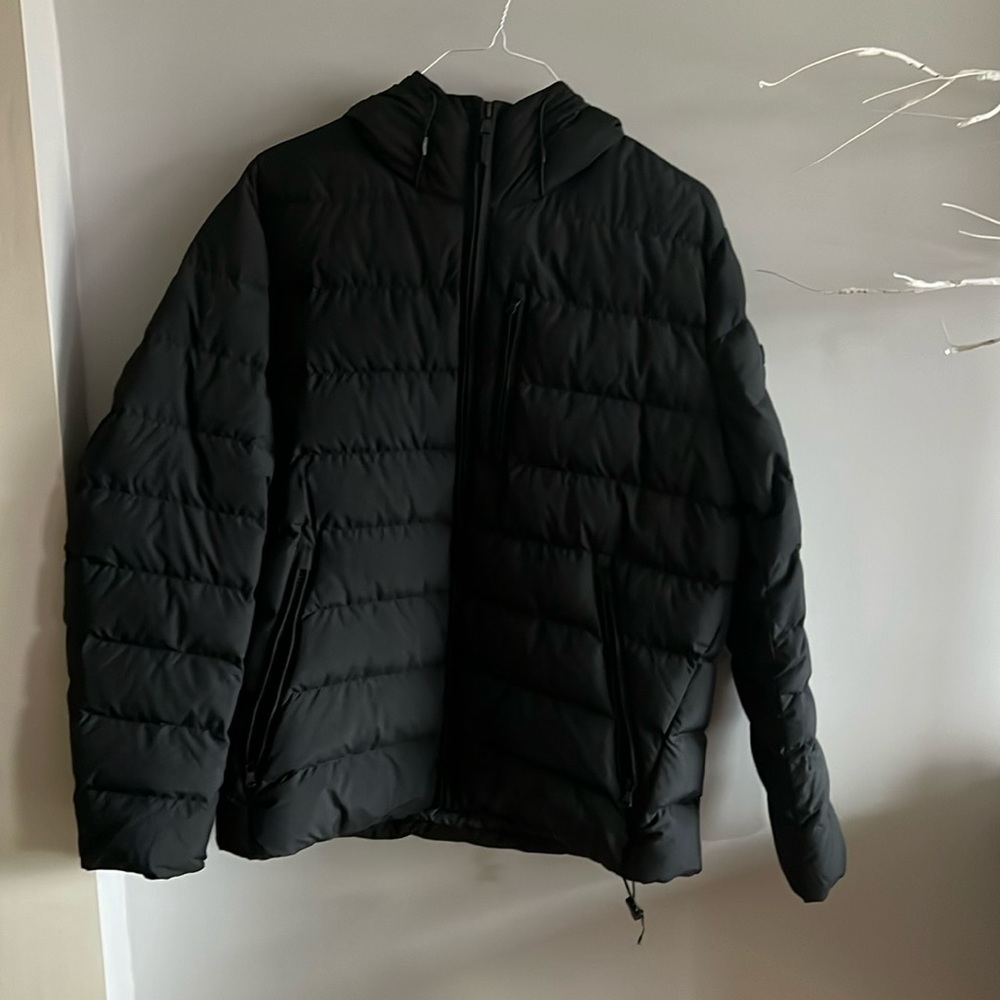 Michael Kors Men’s Black Premium Down Blend Hooded Puffer Jacket Size Large